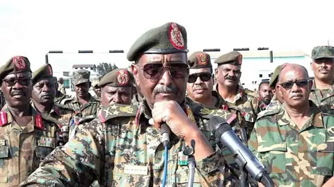 شكوى أمام "الجنائية الدولية" ضد البرهان و3 من قادة الجيش السوداني بتهم جرائم حرب
