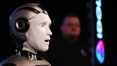 Russian Humanoid Robot AIDOL Falls During Presentation in Moscow