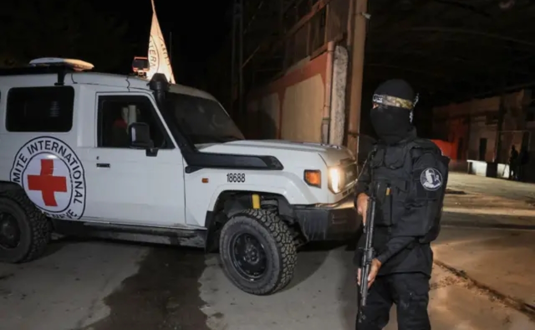 Israeli Army: The Red Cross is receiving the bodies of hostages in southern Gaza… and we call on Hamas to adhere to the agreement