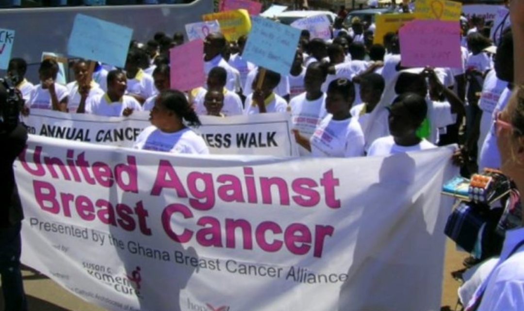 Seville: Thousands of Women Protest Delays in Breast Cancer Screenings Amid Rising Public Anger
