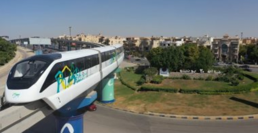 Mısır, Kahire Monorayının işletmesini 2026 Ocak'ta başlayacak Fransız-Mısırlı bir konsorsiyuma devretti