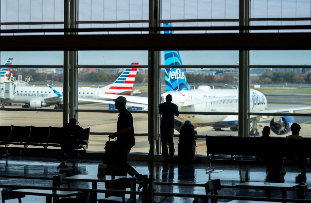 U.S. Aviation Faces Major Disruptions with Over 10,000 Delays in One Day