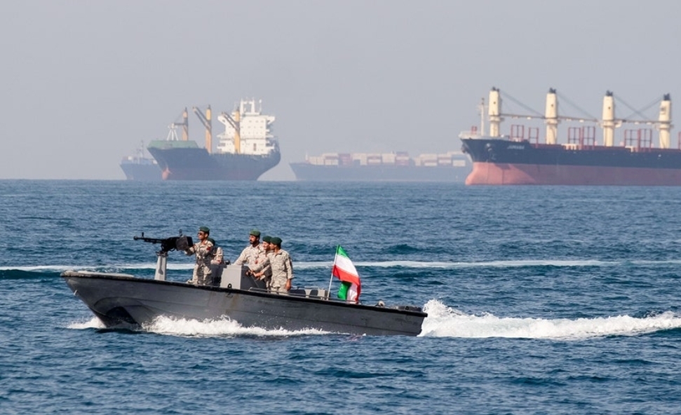 Iranian Boats Approach U.S. Oil Tanker in Strait of Hormuz, Escorted by U.S. Warship
