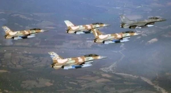 Explosions shake Sana'a after the Houthis launched a "cluster" missile towards Israel