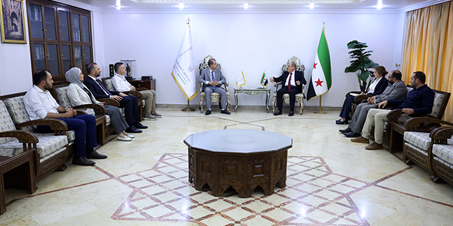سوريا: وزير التعليم العالي ونقيب الأطباء يبحثان تعزيز التعاون لتحسين الخدمات الطبية والأكاديمية