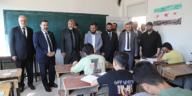 وزير التربية ونائب وزير الداخلية يختتمان جولة تفقدية لمراكز الامتحانات في درعا