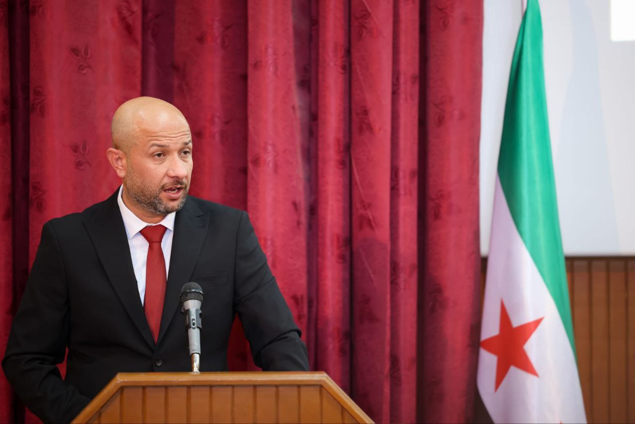 Ministro de Emergencias anuncia la extinción del incendio forestal que estalló en el campo occidental de Masyaf en la provincia de Hama