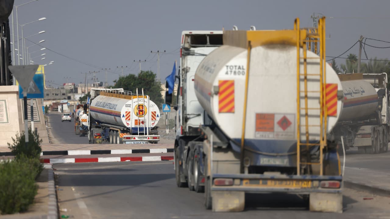 Two fuel trucks enter Gaza for the first time in 5 months