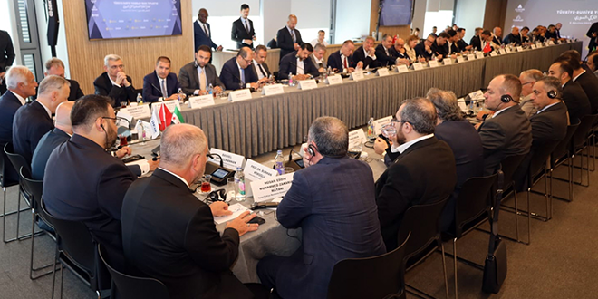 In the presence of the Syrian Minister of Economy and Industry.. Damascus and Ankara establish a joint economic business council