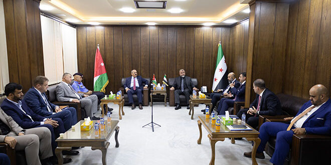 محافظ درعا يستقبل وفداً أردنياً رفيعاً لتعزيز التعاون الثنائي