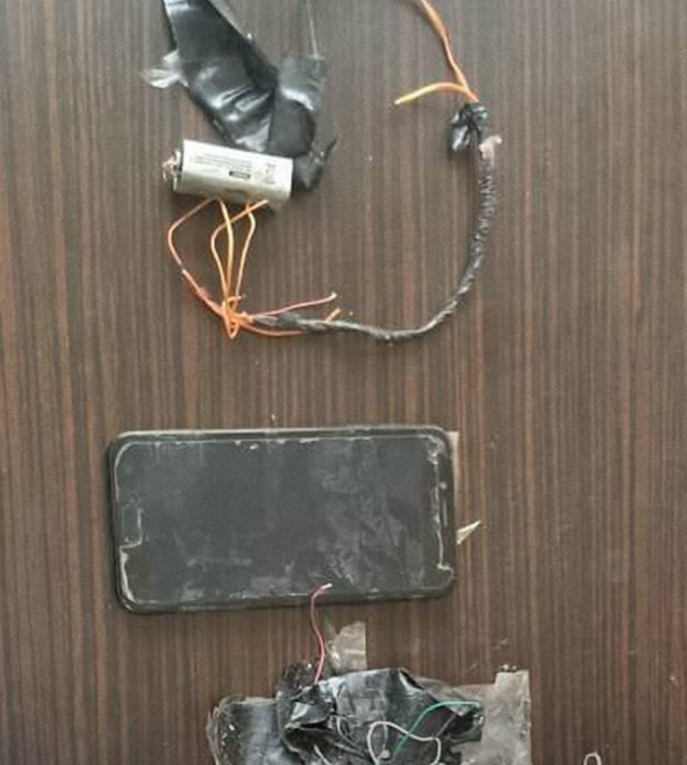 La seguridad interna en el campo de Damasco logra capturar un artefacto explosivo plantado en el muro de un cuartel militar en la zona de Al-Baridah