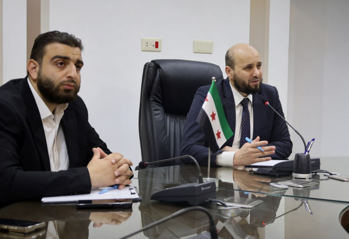 Der syrische Energieminister diskutiert mit einem saudischen Unternehmen Möglichkeiten der Zusammenarbeit im Bereich erneuerbare Energien