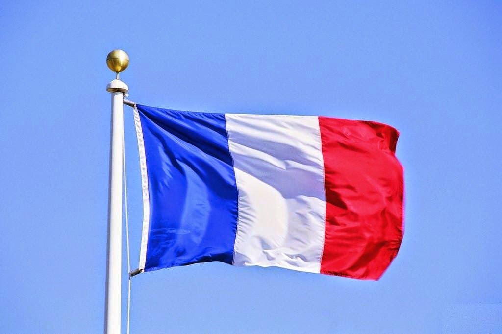 La France dénonce l'arrestation d'un de ses employés à l'ambassade au Mali
