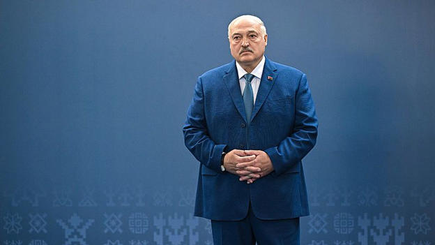 Después de descubrir un gran campo petrolífero en Polonia, el presidente de Bielorrusia insta a los productores locales de petróleo a aumentar los esfuerzos de exploración
