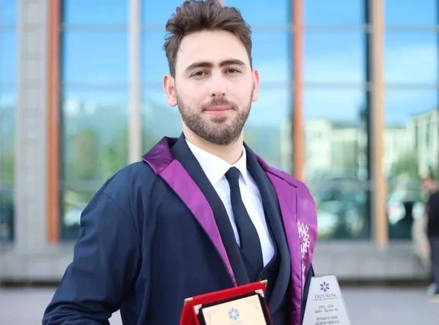 الباحث السوري ماهر عبد الهادي يحقق إنجازاً أكاديميّاً مميزاً في تركيا بدرجة شرف 95%