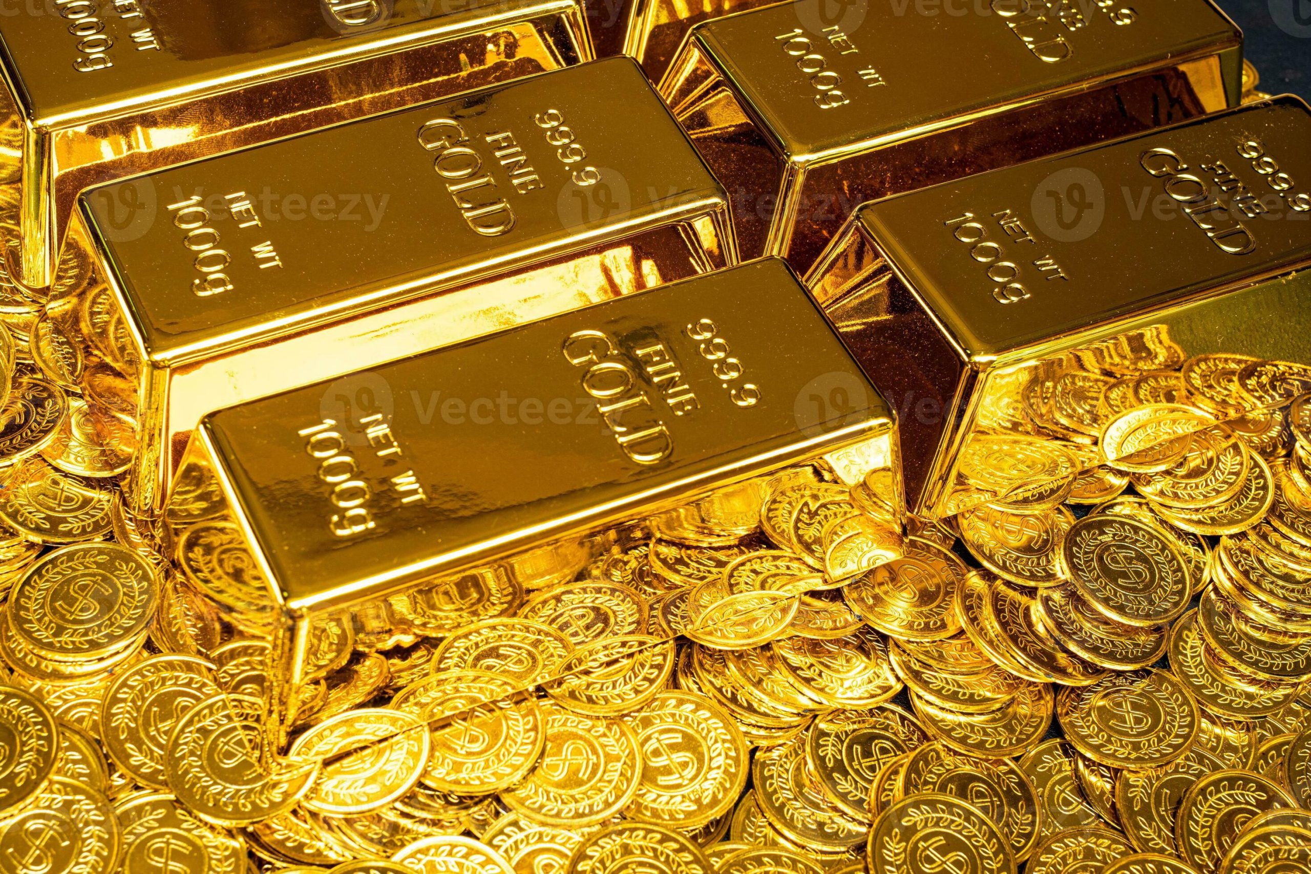 ارتفاع أسعار الذهب وسط توقعات بقرار الفدرالي وتصاعد التوترات الإيرانية الإسرائيلية