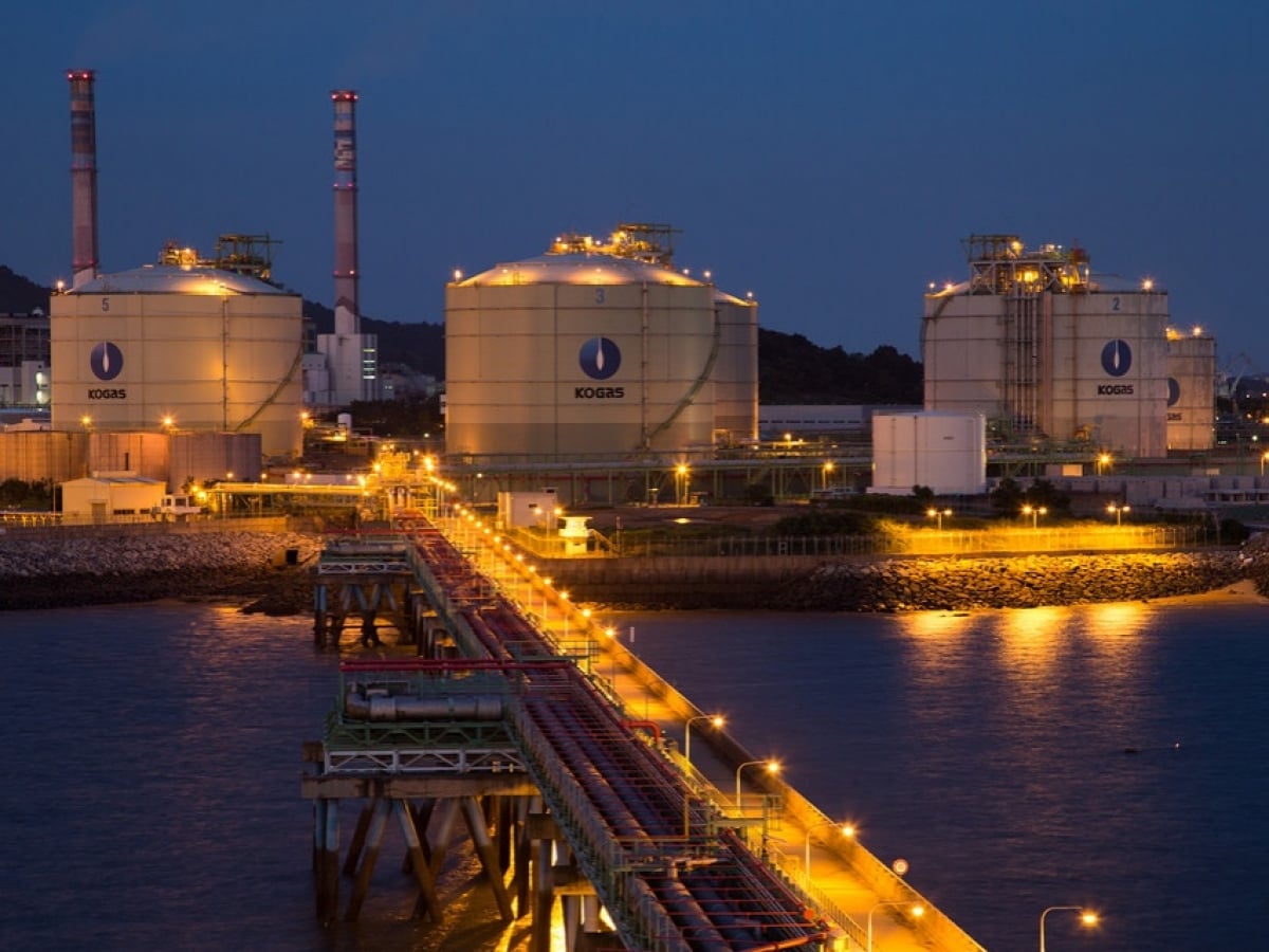 South Korea Reports No Iranian Oil Imports in November, Overall Imports Decline