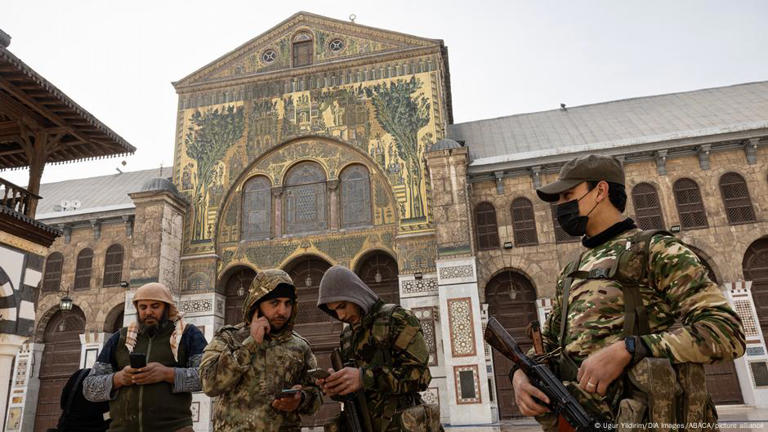 Reuters: Foreign fighters applied for Syrian citizenship after supporting the opposition