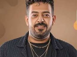 Popular Singer Ismaïl El-Laythi Dies from Injuries in Minya Accident