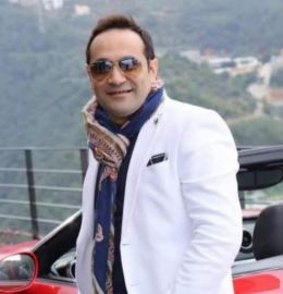 Egyptian Folk Artist Mohamed Awad Passes Away Due to Sudden Heart Attack, Entertainment Industry Mourns His Loss
