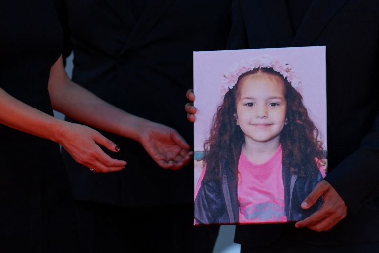 Madre de Hind Rajab: el reconocimiento de la ocupación sobre el crimen de asesinato refuerza la demanda... y exijo justicia para Hind y los socorristas