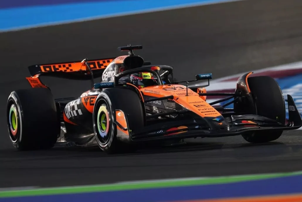 Oscar Piastri Claims Victory in Qatar Sprint Race for McLaren