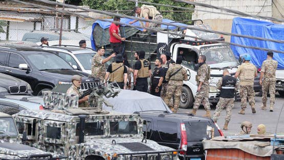با همزمان با بدوی.. ارتش لبنان مرحله چهارم جمع‌آوری سلاح از اردوگاه عین الحلوه را آغاز کرد