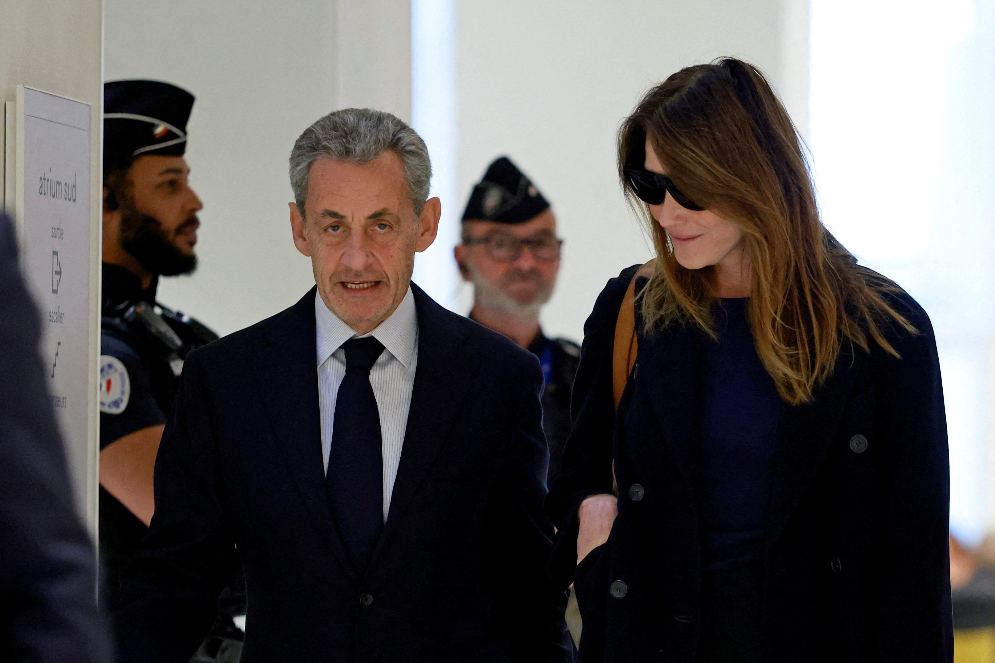 La justice française condamne Sarkozy à cinq ans de prison dans l'affaire du financement libyen