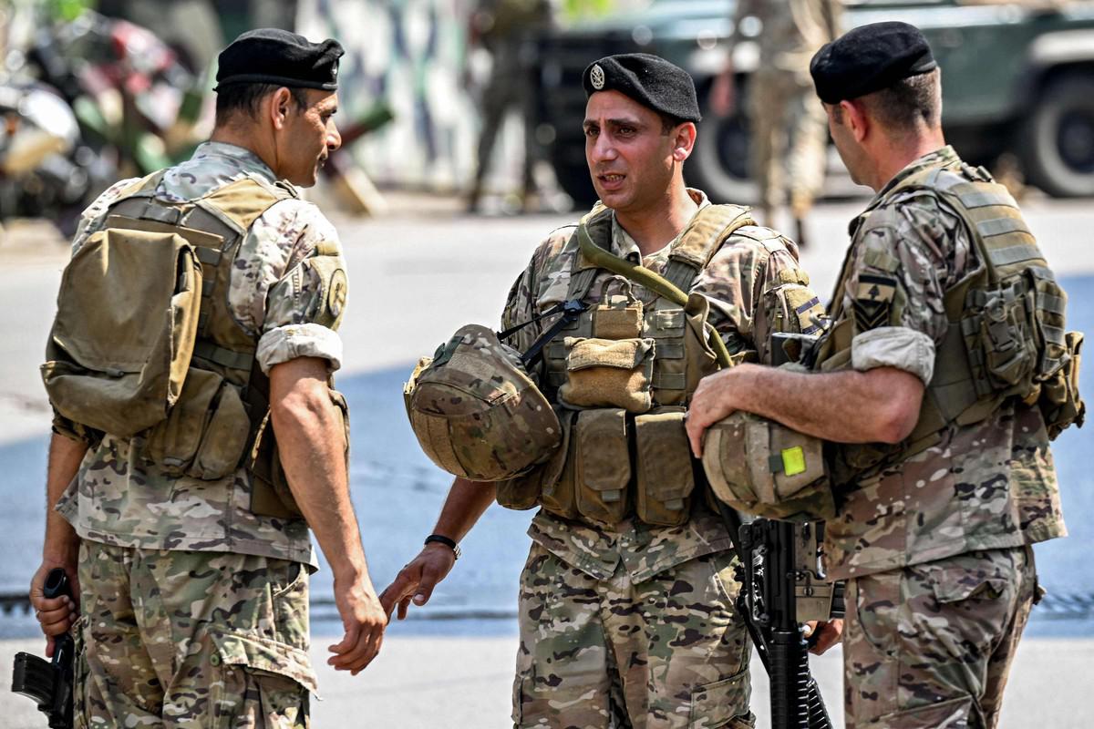 الجيش اللبنانی مسلحان را پس از بررسی زقاق البلاط متوقف کرد.. و تحقیقات تحت نظارت قضایی ادامه دارد