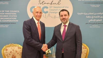 Tom Barrack praises the steps taken by the Syrian government to achieve peace and prosperity in the country