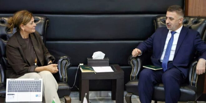 لقاء بين "هند قبوات" و"علي كده" لبحث قضايا اللاجئين والتسول