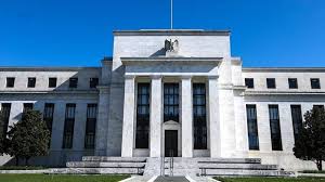 Economic Forecasts: Possible Reductions in US Interest Rates During 2025