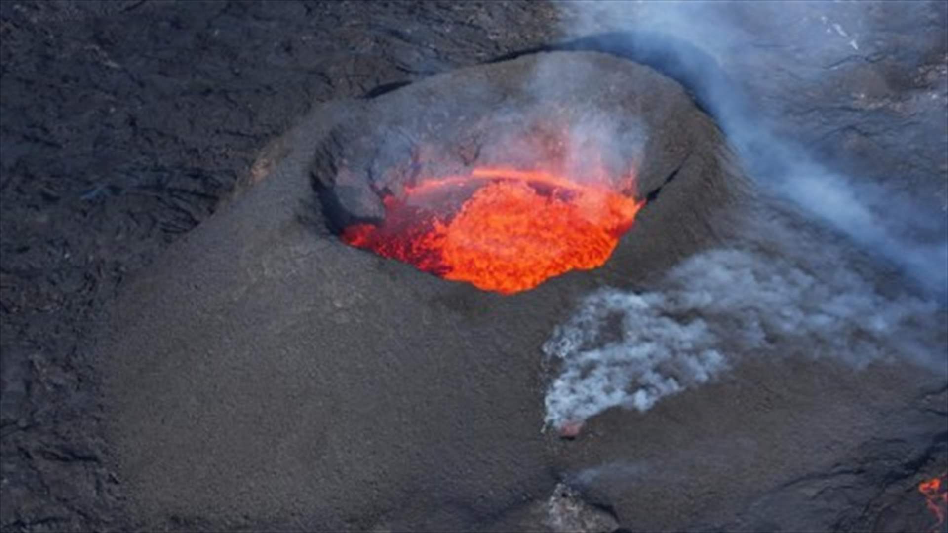 Krasnoyarsk Volcano Erupts in Russia for the First Time in 6 Centuries After Kamchatka Earthquake